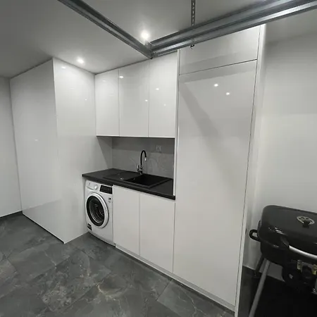 Piotrowice Apartment