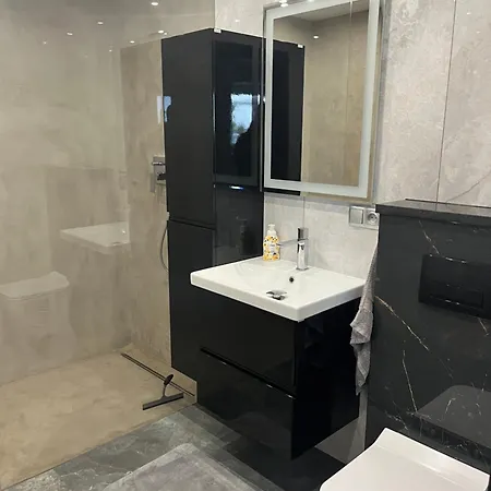 Piotrowice Apartment