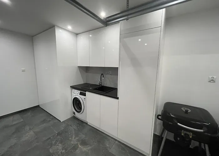 Piotrowice Apartment