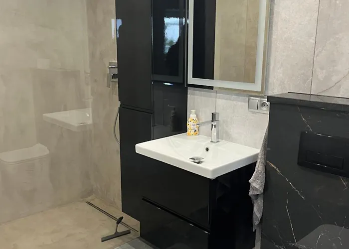 Piotrowice Apartment